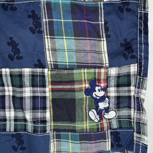 NWT Walt Disney World Cruise Line Patchwork Shorts Men’s 42 Mickey Embroidered - Picture 5 of 15